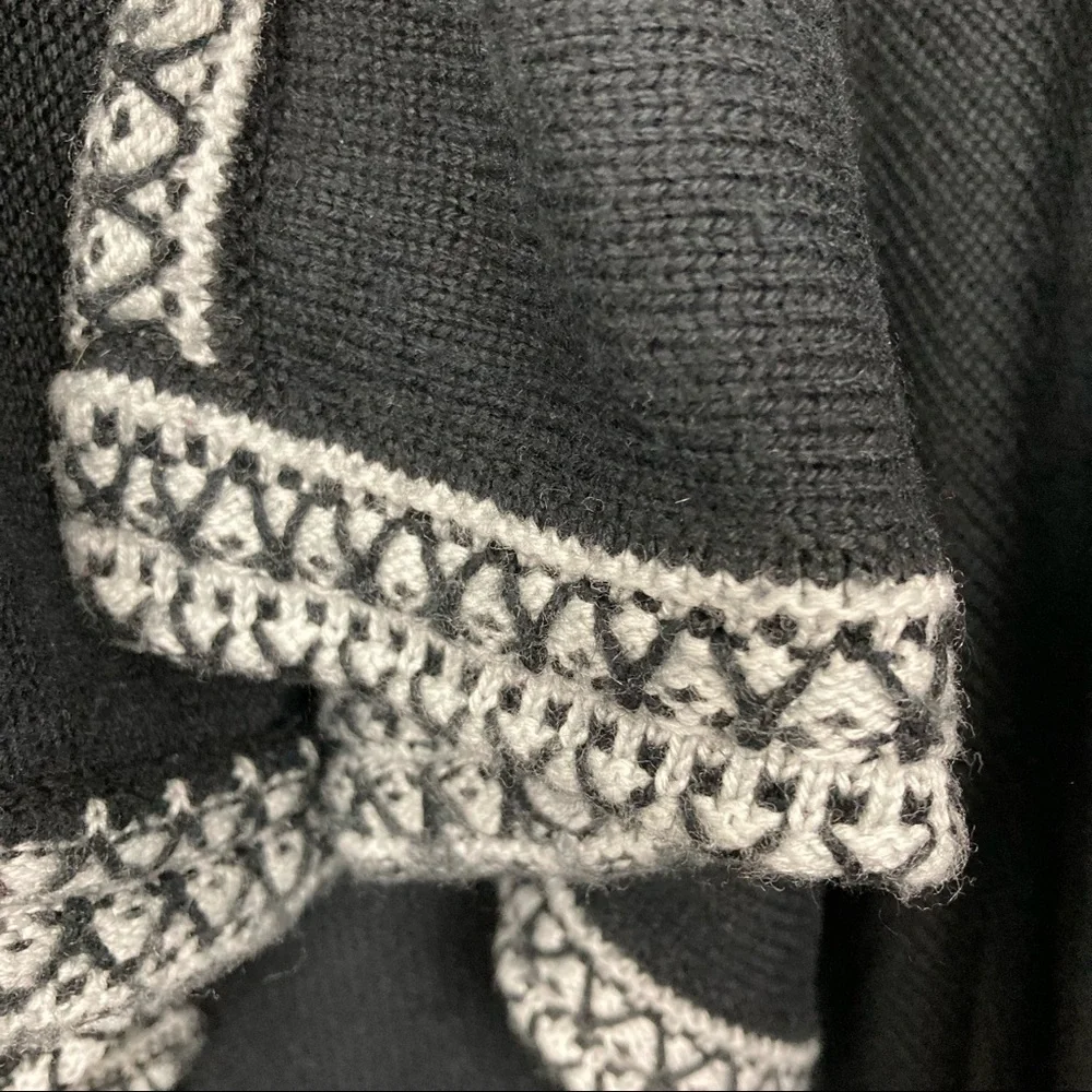 Neiman Marcus Women’s Waterfall Open Vest Duster sz Medium Wool Blend
